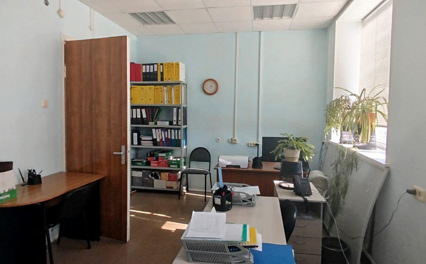Блок помещений с мебелью и сплитами, 96 м² фото
