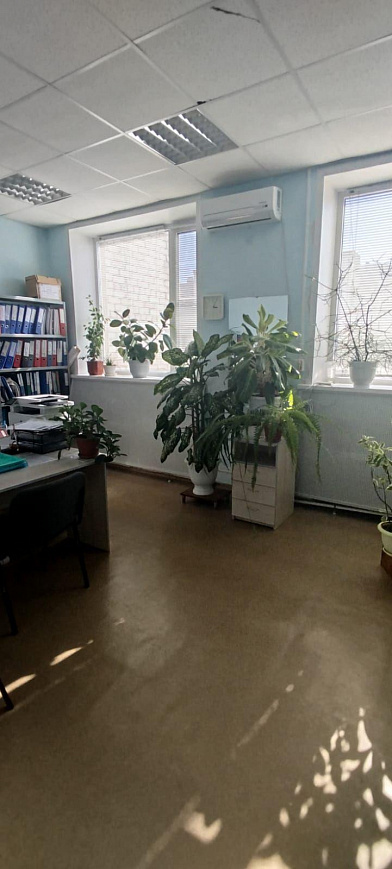 Блок помещений с мебелью и сплитами, 96 м² фото