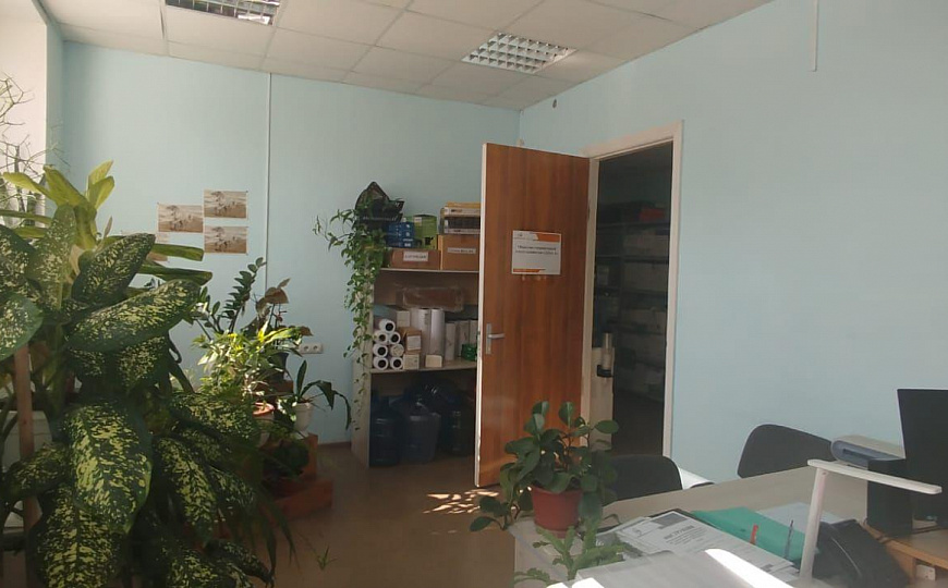 Блок помещений с мебелью и сплитами, 96 м² фото