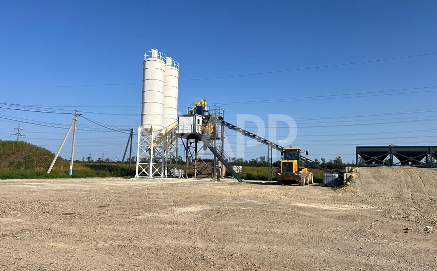 Продам производственный земельный участок, 1,67 гектар.  фото