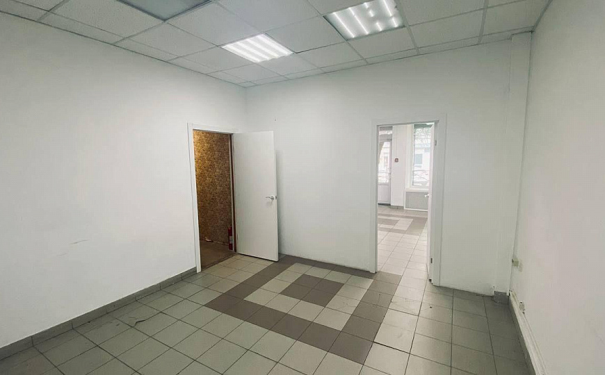 Магазин с арендаторами (ГАБ), 66,8 м2 фото