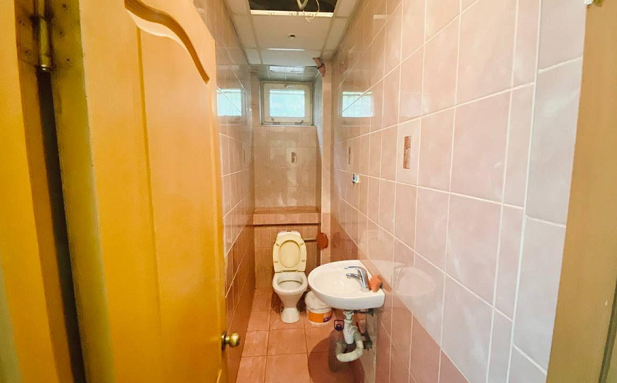 Магазин с арендаторами (ГАБ), 66,8 м2 фото