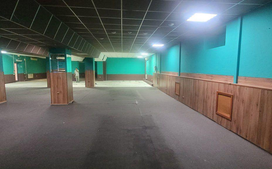 Свободного назначения 448,6 м2 фото