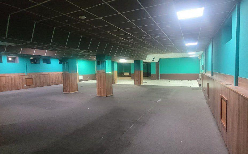 Свободного назначения 448,6 м2 фото