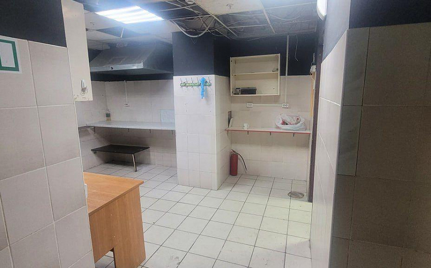 Свободного назначения 448,6 м2 фото