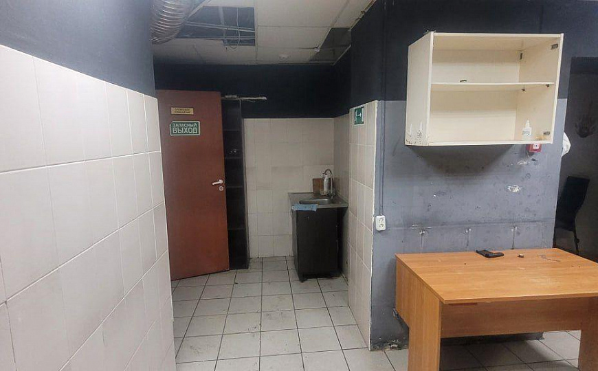 Свободного назначения 448,6 м2 фото