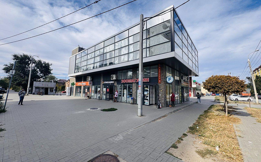 Площадь под магазин, кафе в крупным жилмассиве 274 м² фото