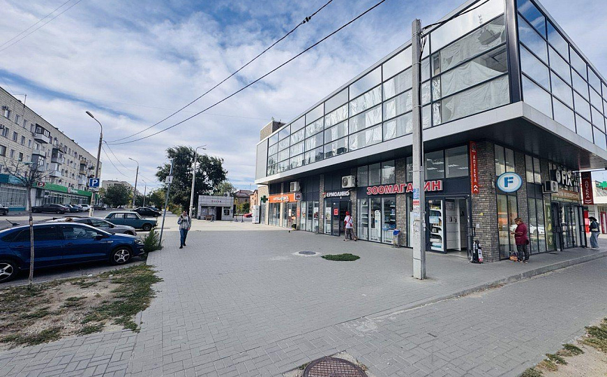 Площадь под магазин, кафе в крупным жилмассиве 274 м² фото