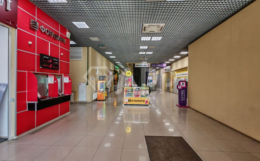 Аренда помещения в ТЦ с ремонтом 1348 кв.м. фото