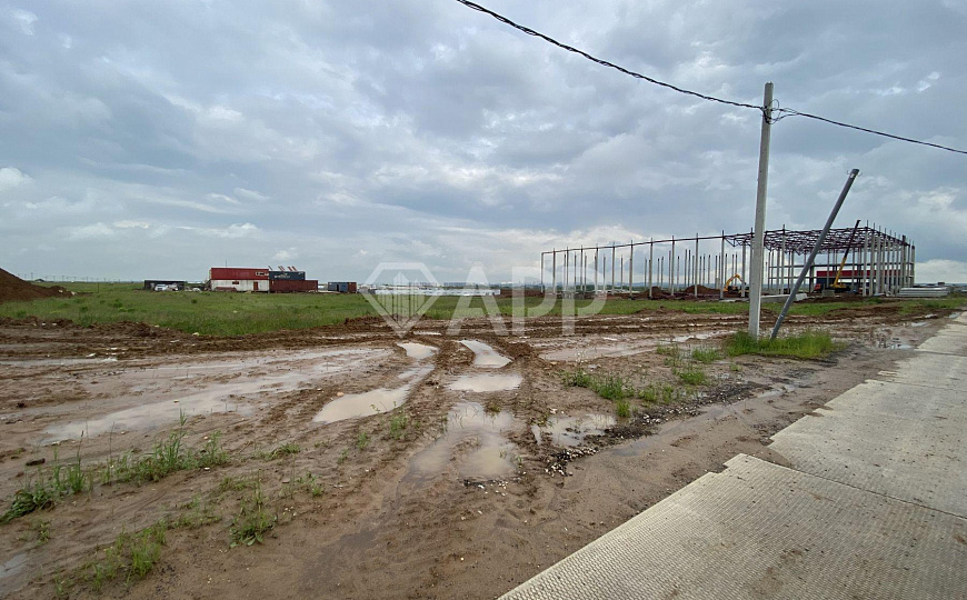 Продам участок под склад 5500кв.м. фото