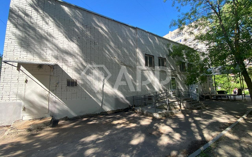 Продается здание свободного назначения фото