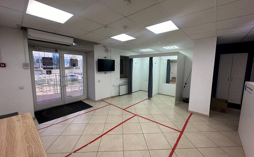 Сдается в аренду помещение свободного назначения фото