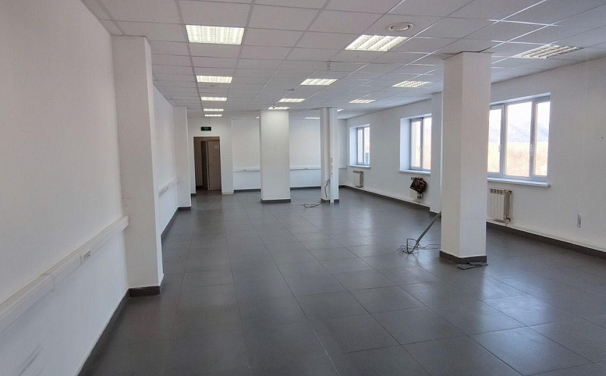 Офисное помещение на 1ой линии, 500 м² фото