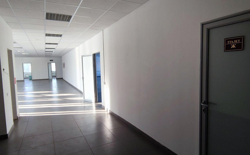 Офисное помещение на 1ой линии, 500 м² фото