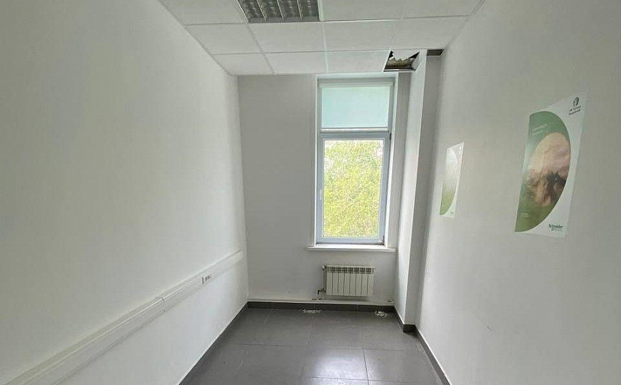 Офисное помещение на первой линии, 492 м² фото