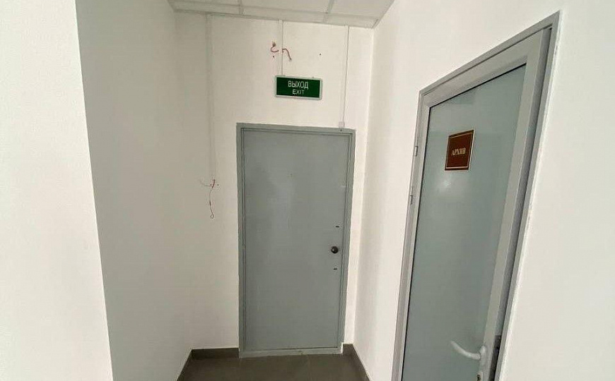 Офисное помещение на первой линии, 492 м² фото