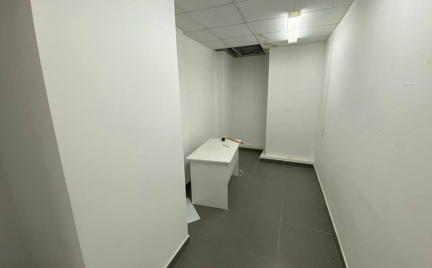 Офисное помещение на первой линии, 492 м² фото