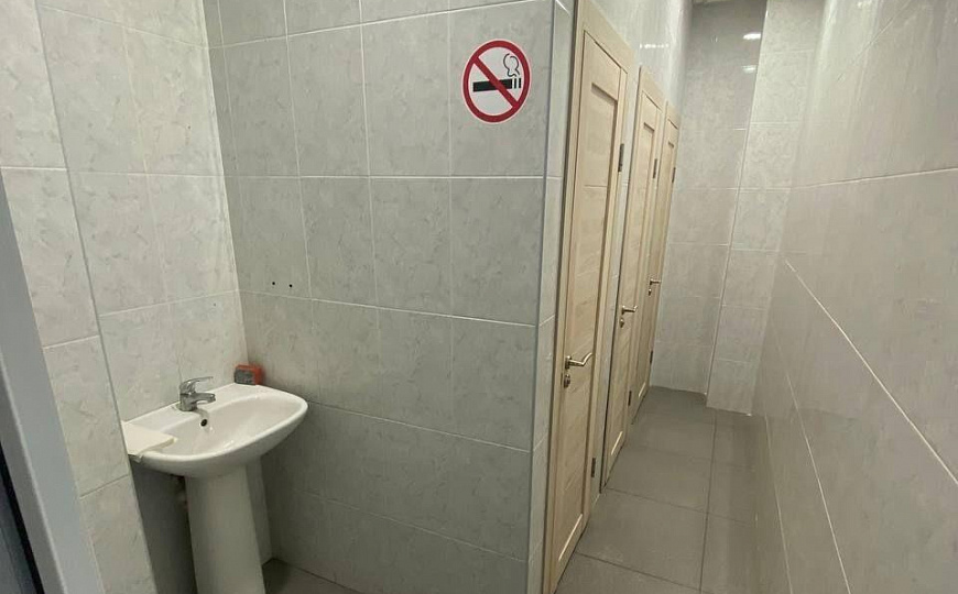 Офисное помещение на первой линии, 492 м² фото