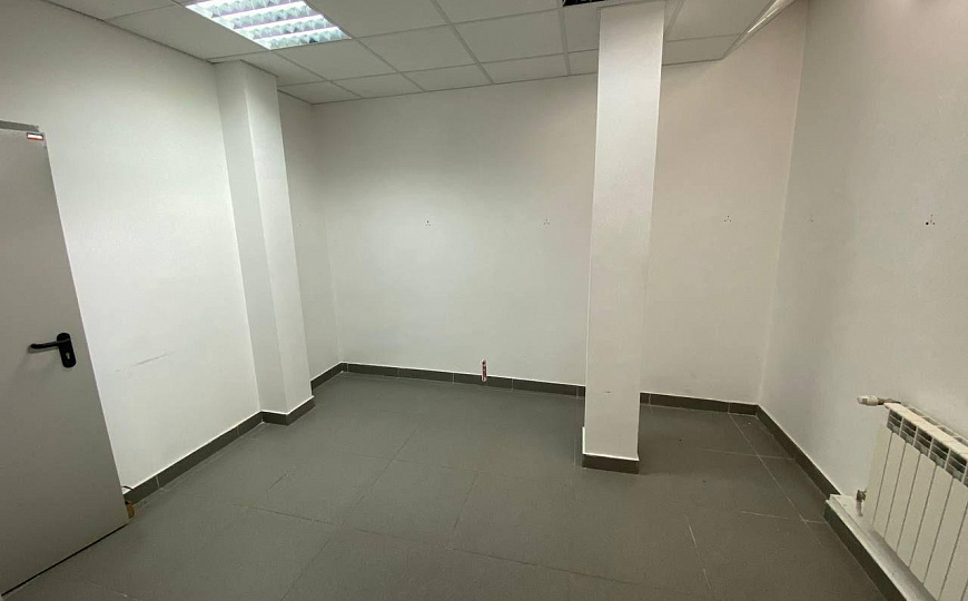 Офисное помещение на первой линии, 492 м² фото