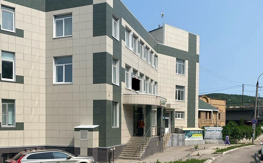 Офисное помещение на первой линии, 492 м² фото