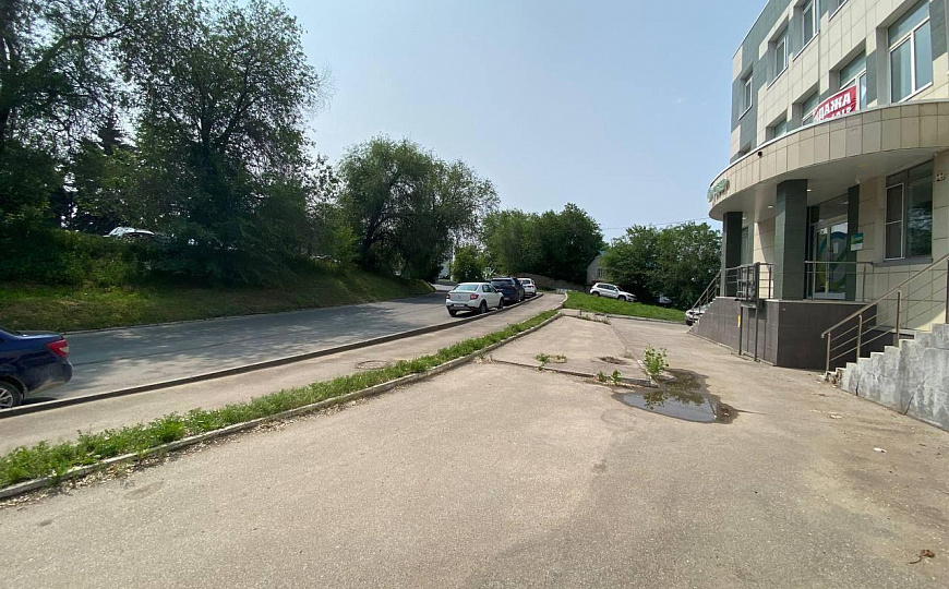 Офисное помещение на первой линии, 492 м² фото