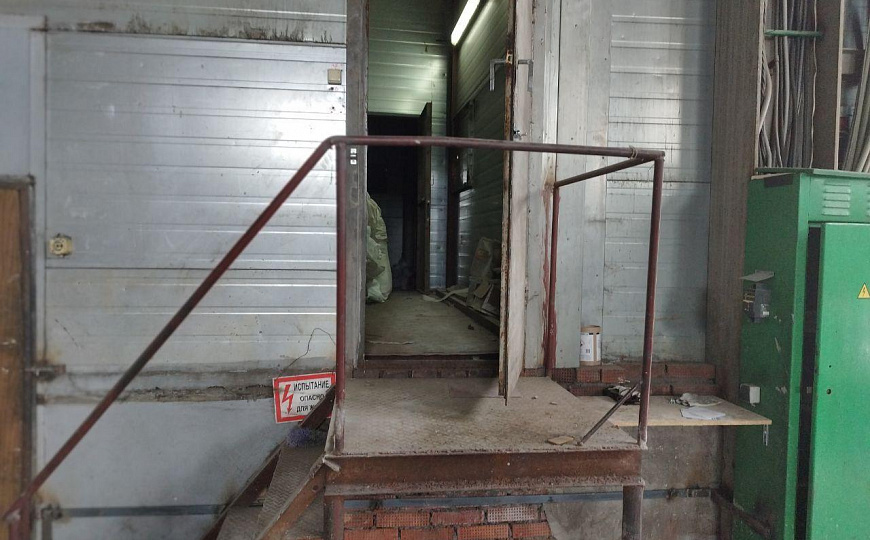 Производственно-складское помещение с ж/д подъездом , 400 м2 фото