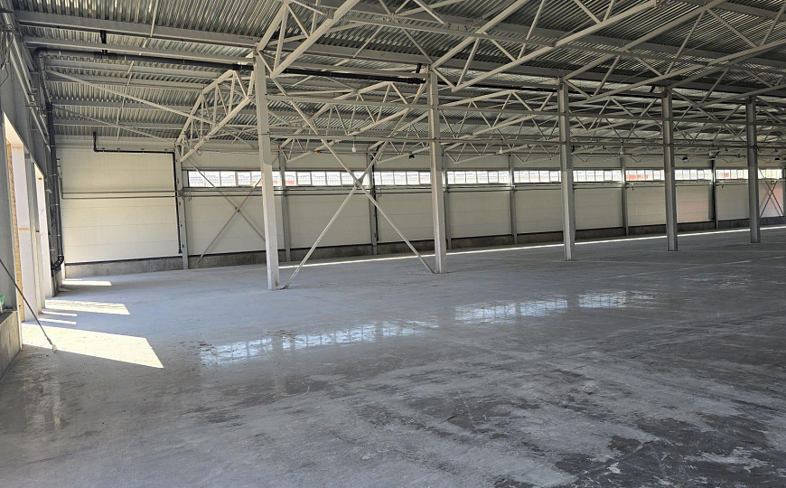 Сдам складское помещение, 2500 м² фото