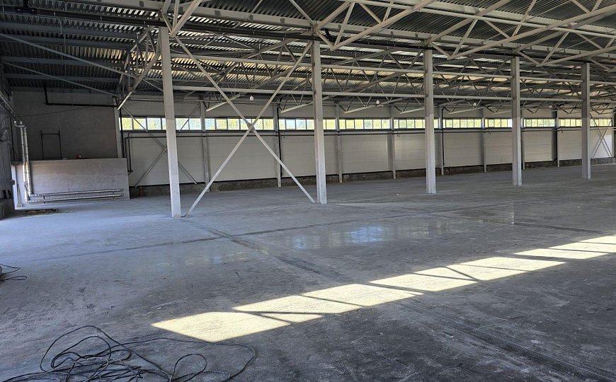 Сдам складское помещение, 2500 м² фото