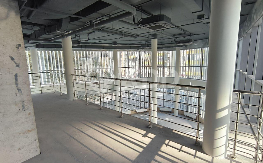 Ресторанная площадка 336 м² в центре — высокий трафик, у метро фото