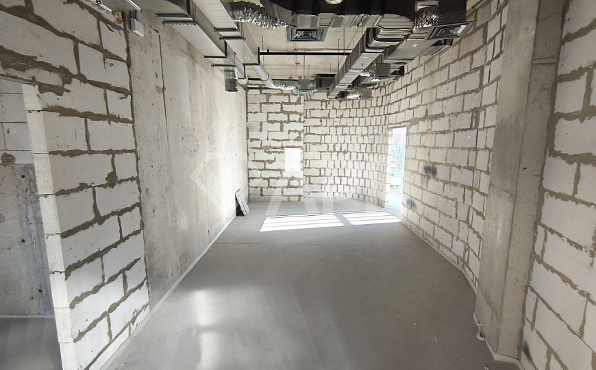 Ресторанная площадка 336 м² в центре — высокий трафик, у метро фото