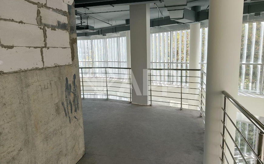 Ресторанная площадка 336 м² в центре — высокий трафик, у метро фото