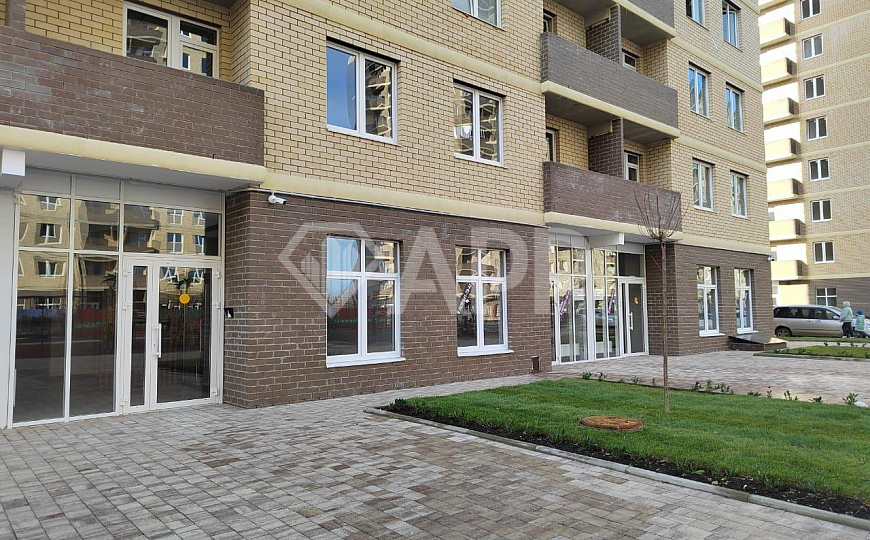 Сдаю торговое помещение, 44,2 м² фото