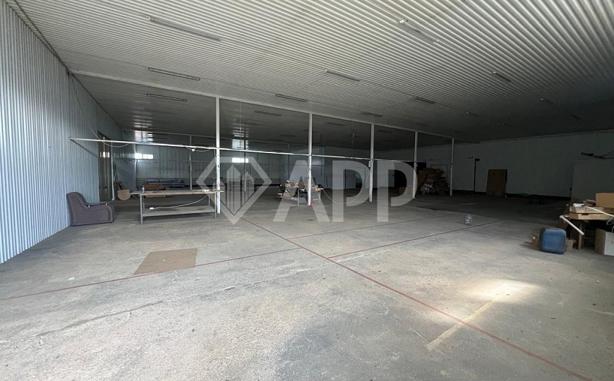 Сдам помещение свободного назначения, 1 050 м² фото