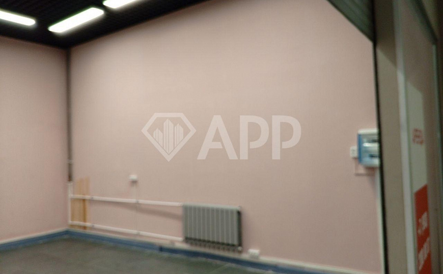 Сдаю помещение свободного назначения в "Торговой галерее" фото