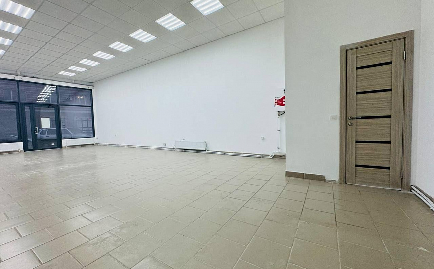 Обьект между КБ и Чижиком/70 м2/Ремонт/Вытяжка фото