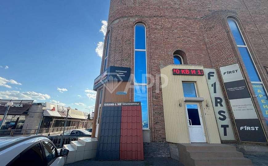 Офис.1-линия. Вавилова. Торговая. Трафик фото