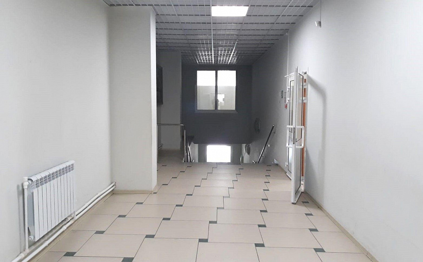 Офисное помещение 350 м² фото