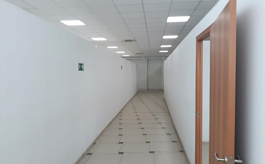 Офисное помещение 350 м² фото