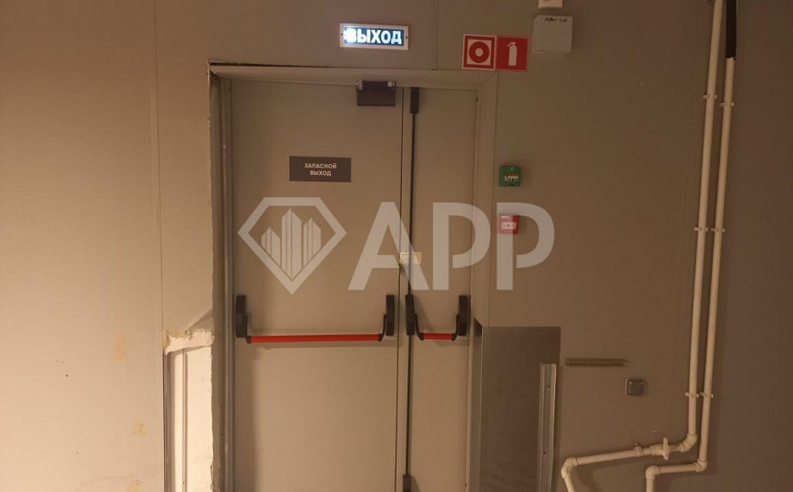 Сдаю помещение свободного назначения, 410 м² фото