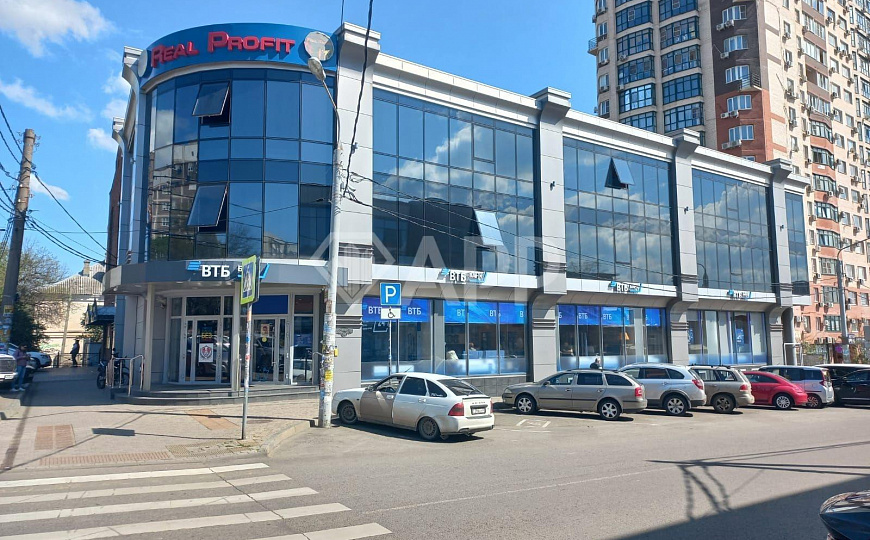 Сдаю торговое помещение, 310 м² фото