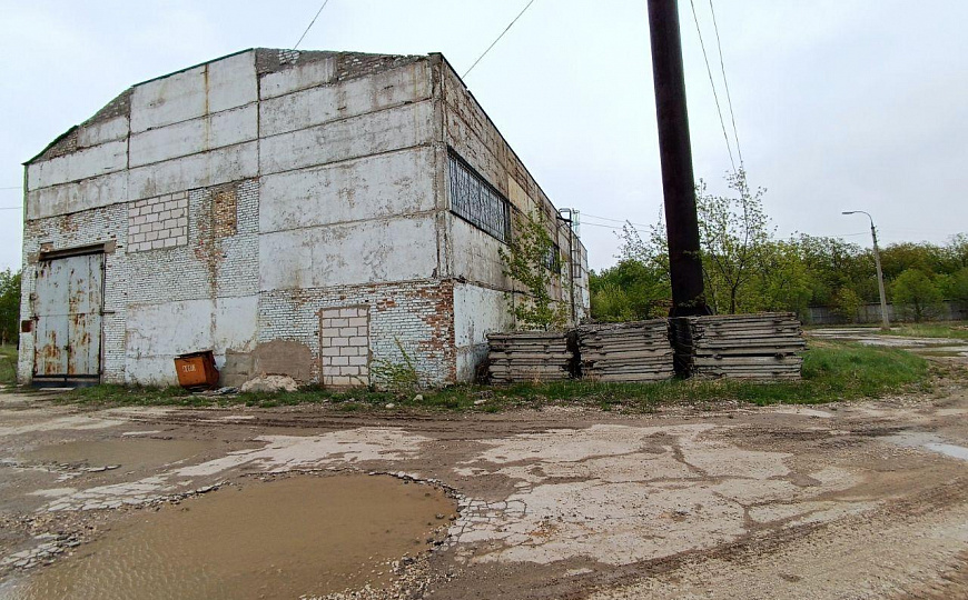База с хранилищами для газа и бензина ж/д тупиком, 30000м² фото