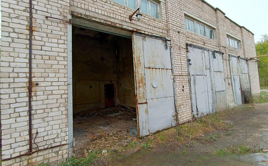 База с хранилищами для газа и бензина ж/д тупиком, 30000м² фото