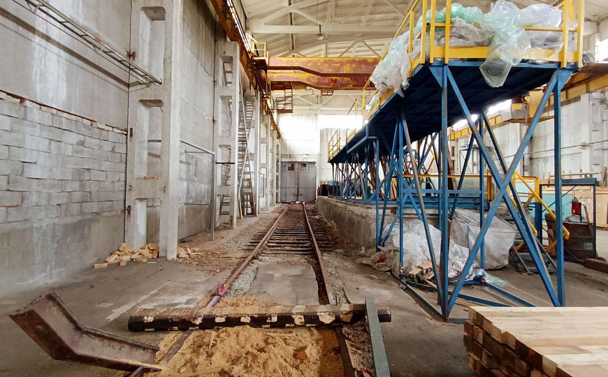 База с хранилищами для газа и бензина ж/д тупиком, 30000м² фото