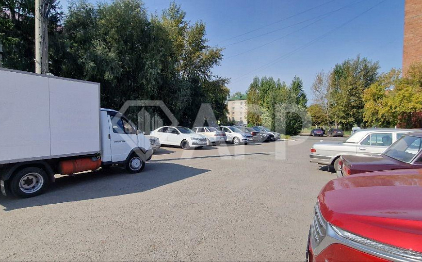 Места под контейнеры от 6м²/трафик Магнита/2-я Поселковая, д. 2 фото