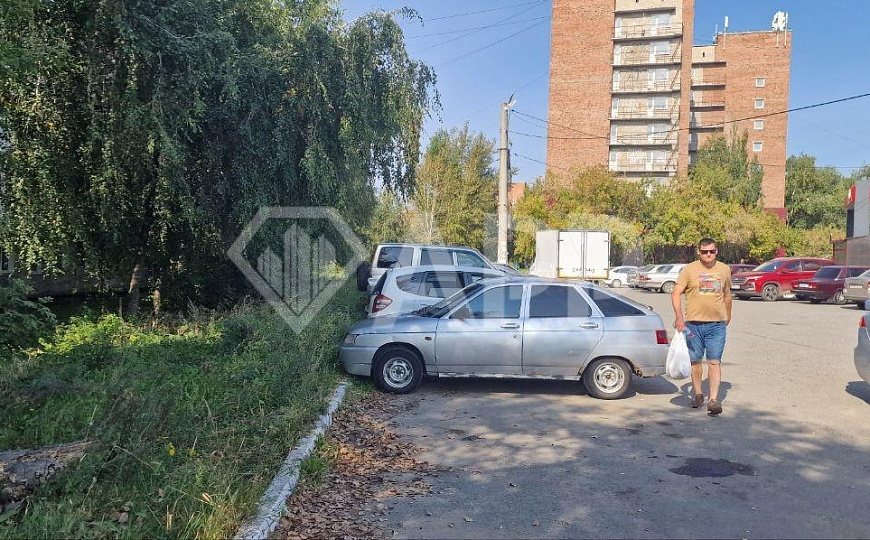 Места под контейнеры от 6м²/трафик Магнита/2-я Поселковая, д. 2 фото