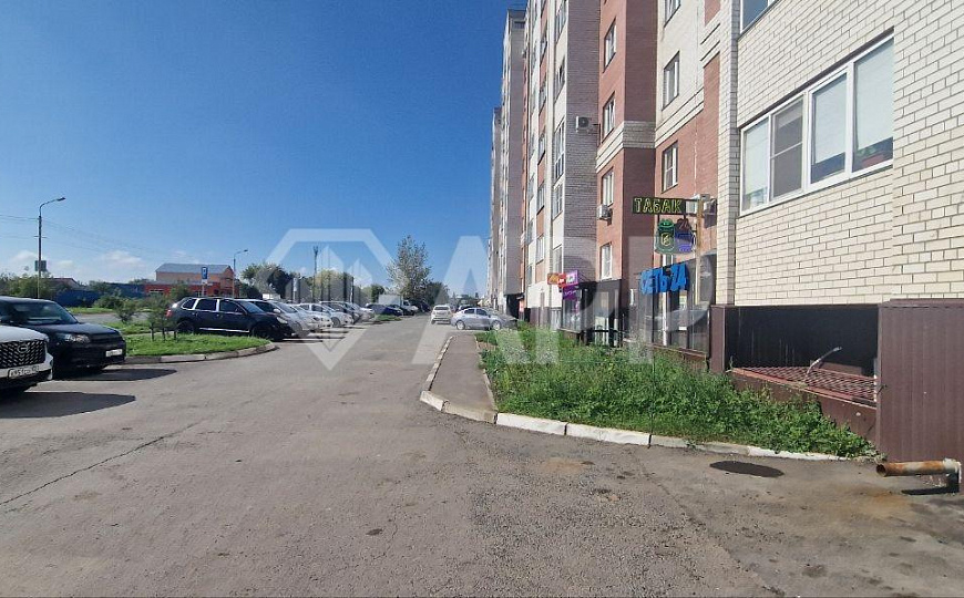 1 линия/Жилой массив/Услуги/Торговля, 122 м² фото