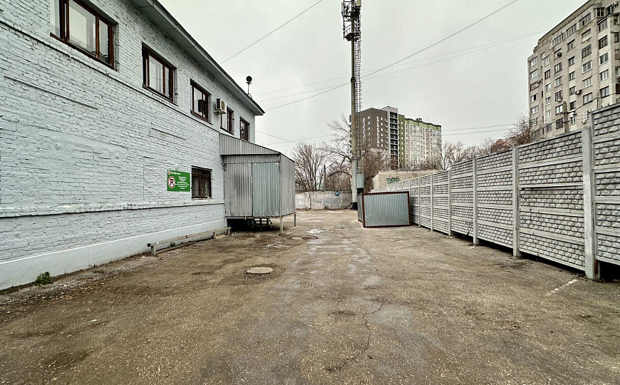  Отдельно стоящее здание, 1 736 м² фото