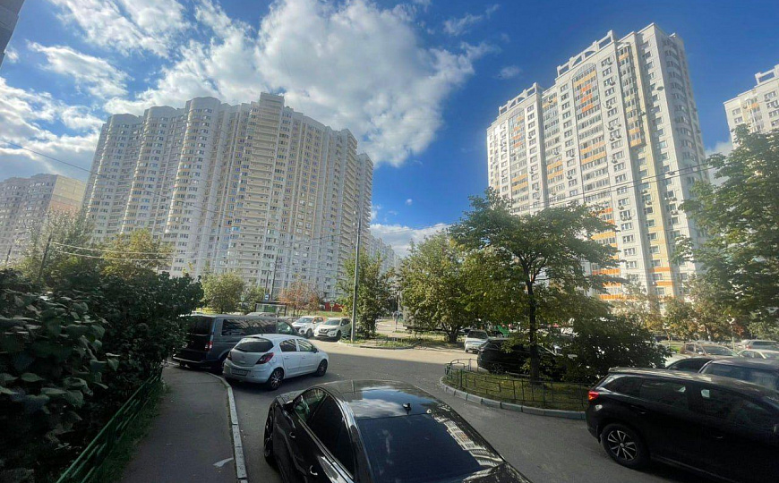 Продам ГАБ с Арендаторами 183,5 м.кв. фото