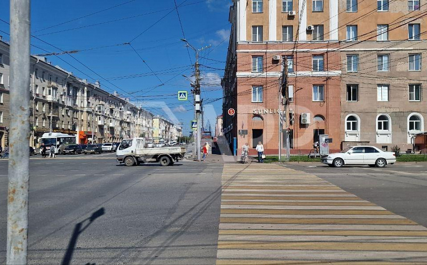 Центр города/Голубой огонёк/Высокий трафик/Отдельный вход фото