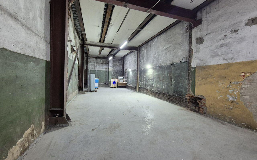 Склад 930 кв.м. возможно деление фото